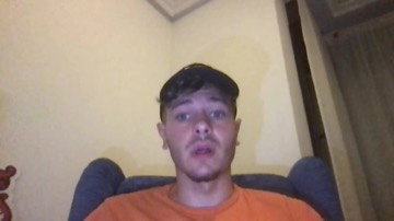 Niko, 19, alumno de ClientesOnline.io